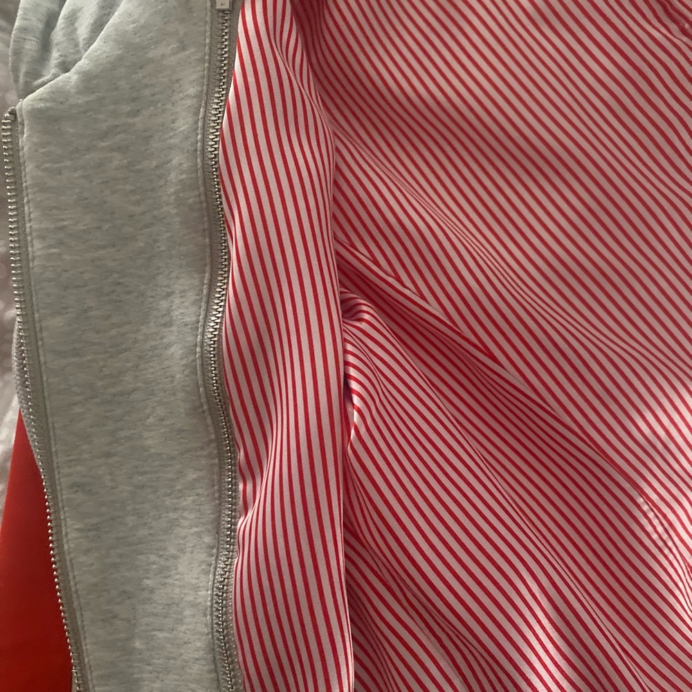 ❤️ NWOT Orange blazer with detachable gray hood - Picture 6 of 6